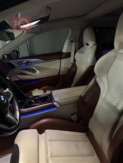 BMW 8-Series